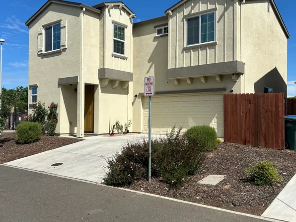 6757 Jujube Ln, Sacramento, CA 95828