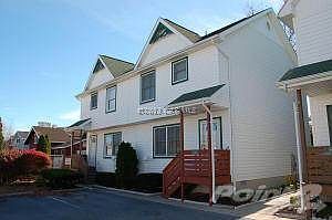 135 A Captain's Quarters