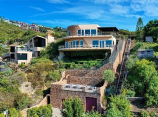 881 Diamond St, Laguna Beach, CA 92651