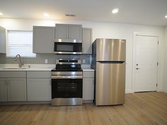 5th image of 1255 Idaho St
