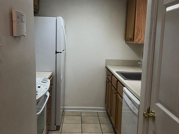 4th image of 2500 Manson Ave APT 315