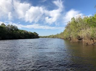6 Northwest St, Bell, FL 32619