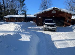 156 39th St S, Wasaga Beach, ON L9Z1S3