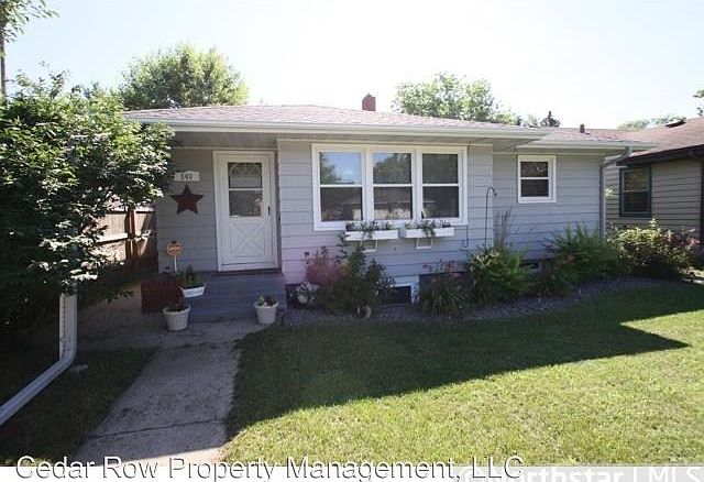 1st image of 140 20th Ave N