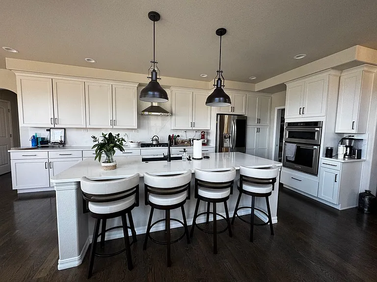 4553 Hanging Lake Cir — Photo 8