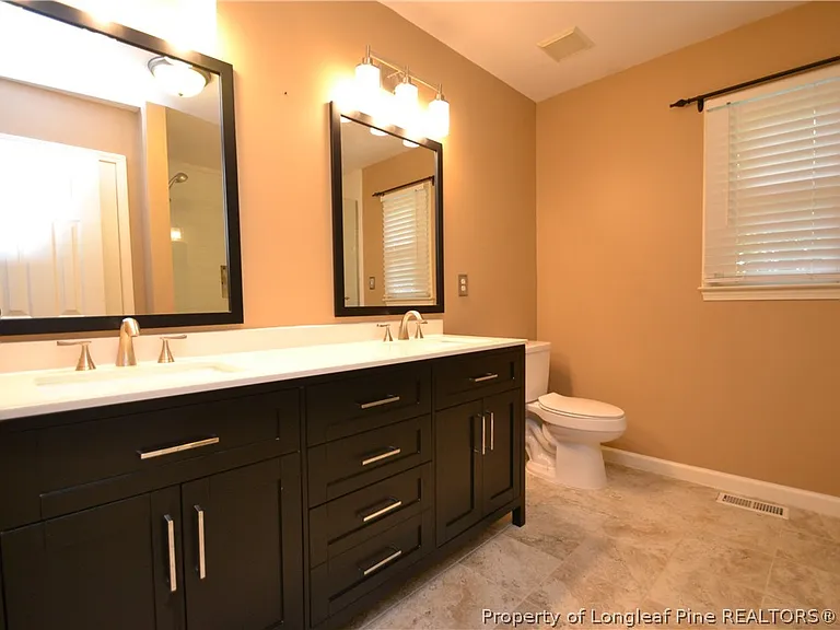 5909 Royal Coach Ct — Photo 21