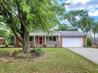 8042 Lockwood Ln, Indianapolis, IN 46217