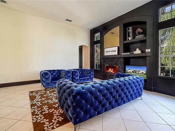 5th image of 14201 Hampshire Bay Cir