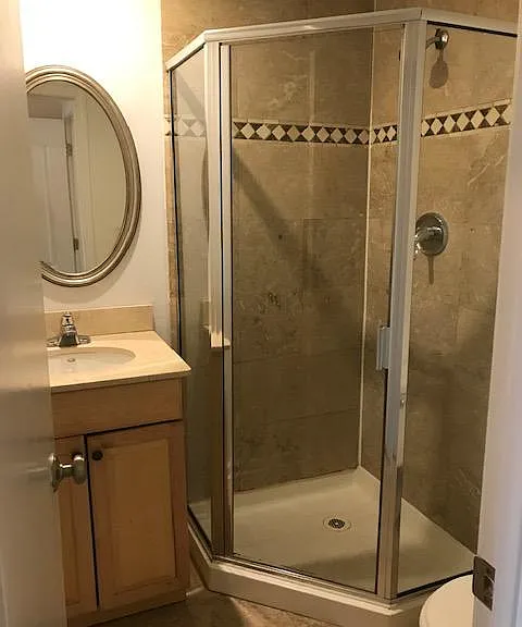 3654 N Marshfield Ave #1 — Photo 8