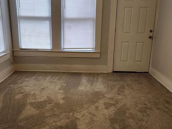 4th image of 2721 W Cesar E Chavez Blvd #3