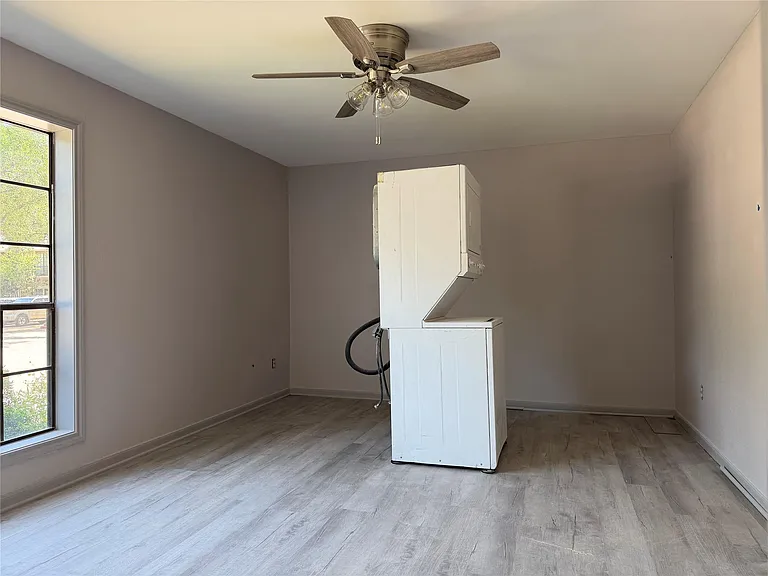 1311 Antoine Dr #219 — Photo 20