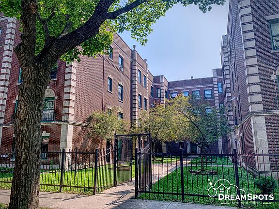2nd image of 8235 S Ingleside Ave APT 2W