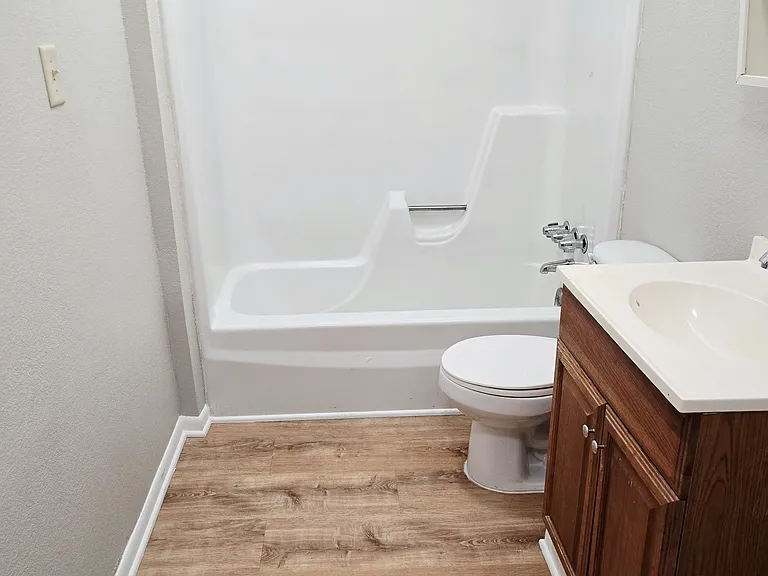 2307 Elm Ave #2307 — Photo 7