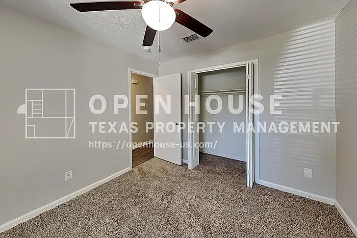 8037 Berrybrook Dr — Photo 12