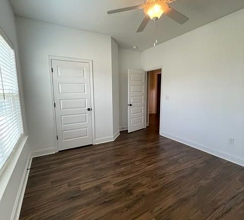 4th image of 3269 Greymoor Cir