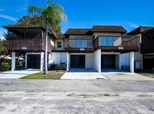 3225 Ramblewood Dr N, Sarasota, FL 34237