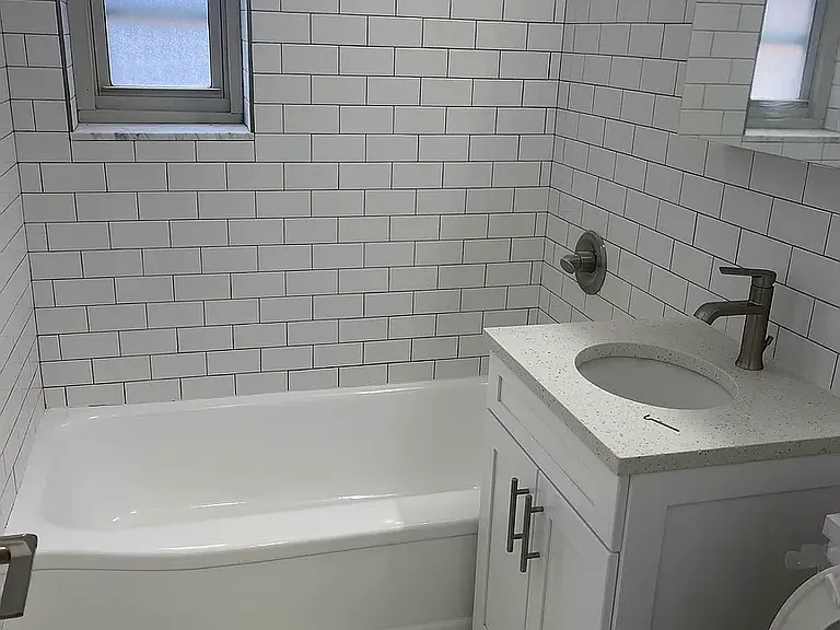 82-24 135th St #1D — Photo 4