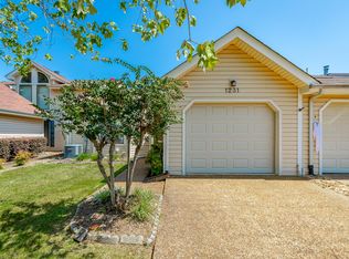 1231 Village Green Dr, Hixson, TN 37343