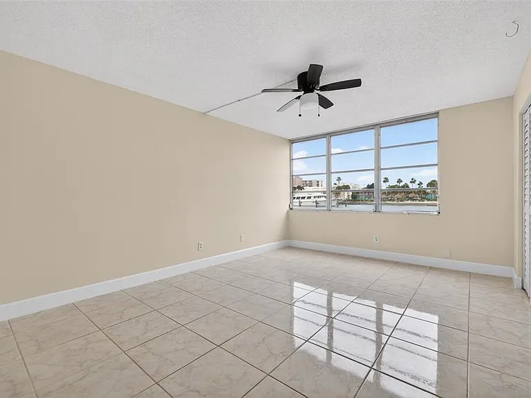 7540 Bay Island Dr S #160 — Photo 25