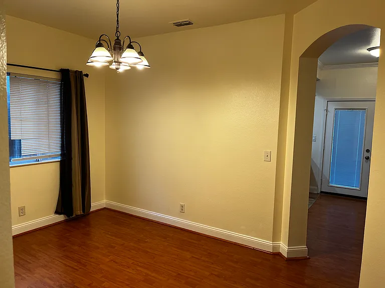 4813 Bridle Ct — Photo 9