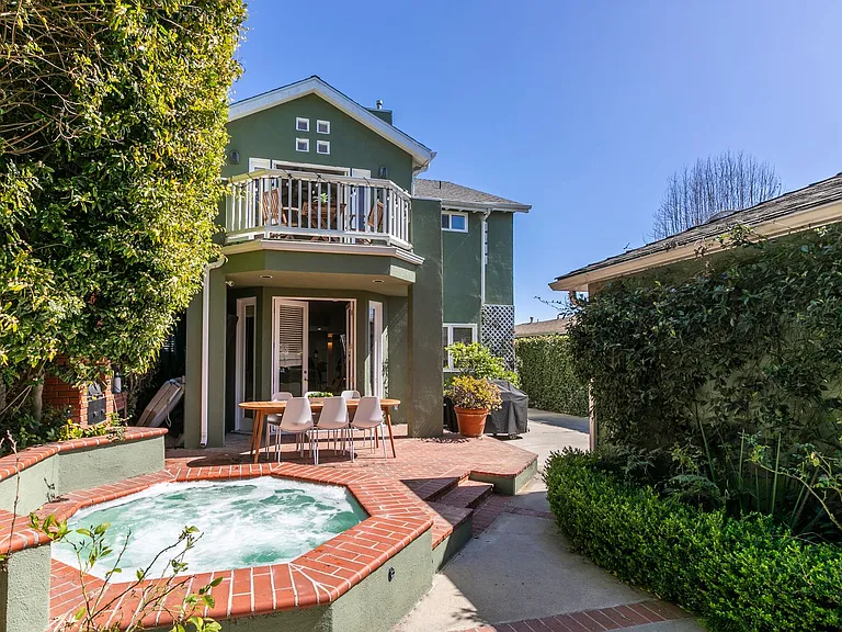 8005 Gonzaga Ave — Photo 34