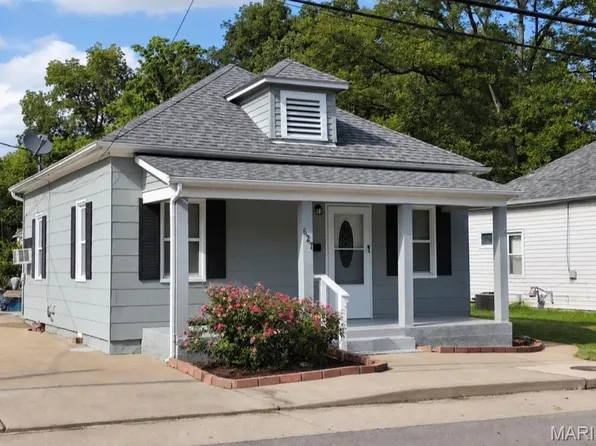 627 Market St, Sainte Genevieve, MO 63670