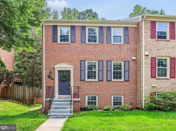 7708 Shootingstar Dr, Springfield, VA 22152