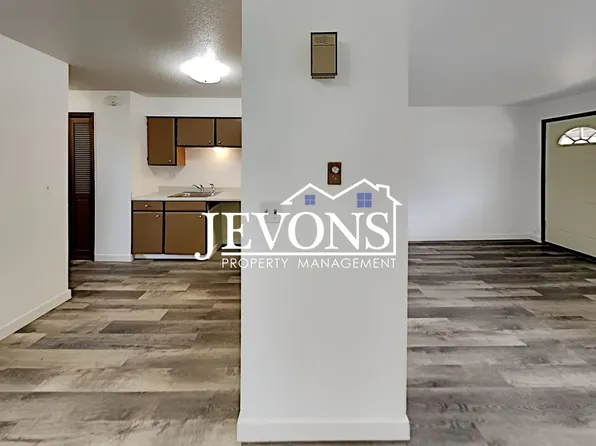 16 N 6th St Yakima, WA 98901