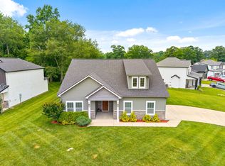 198 Crusaw Dr, Clarksville, TN 37043