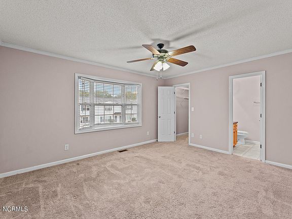 2nd image of 3959 Sterling Pointe Drive #Qqq9