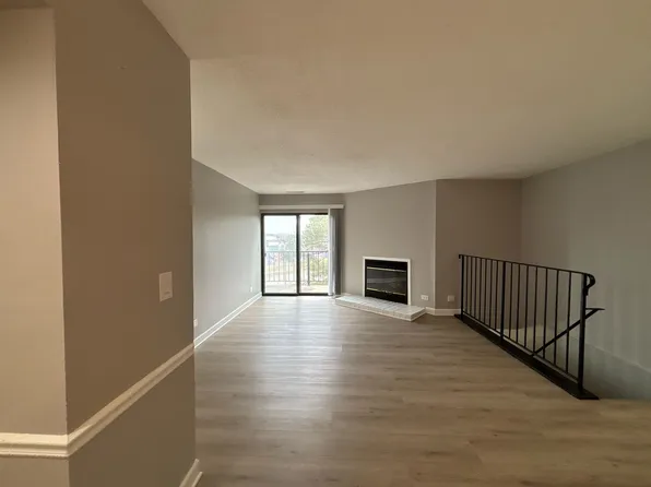Royal Grove Apartments