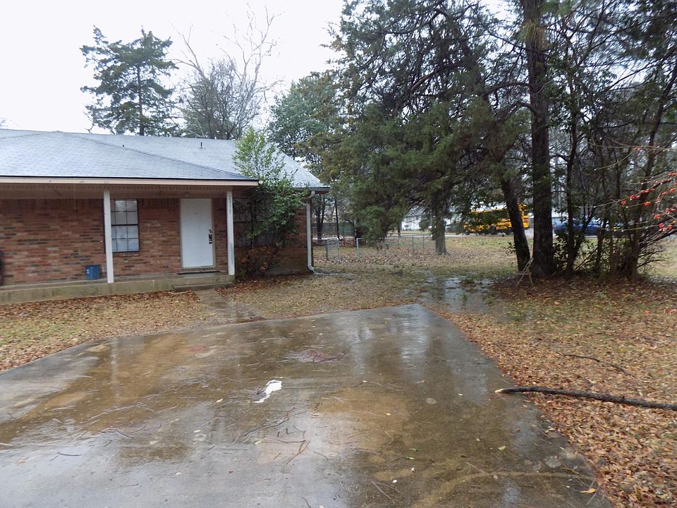 1st image of 2315 Grand Ave
