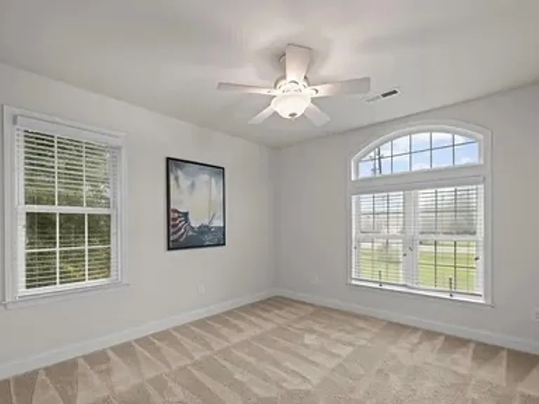 815 Pelican Dr — Photo 17
