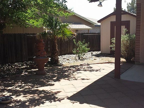 4th image of 3309 Thunderbird Dr
