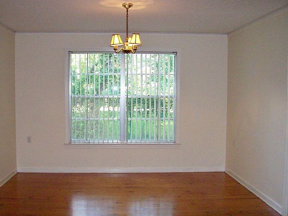 3rd image of 2580 Hickory Bluff Ln