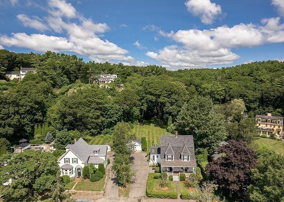 342 Summer St, Manchester, MA 01944 Zillow