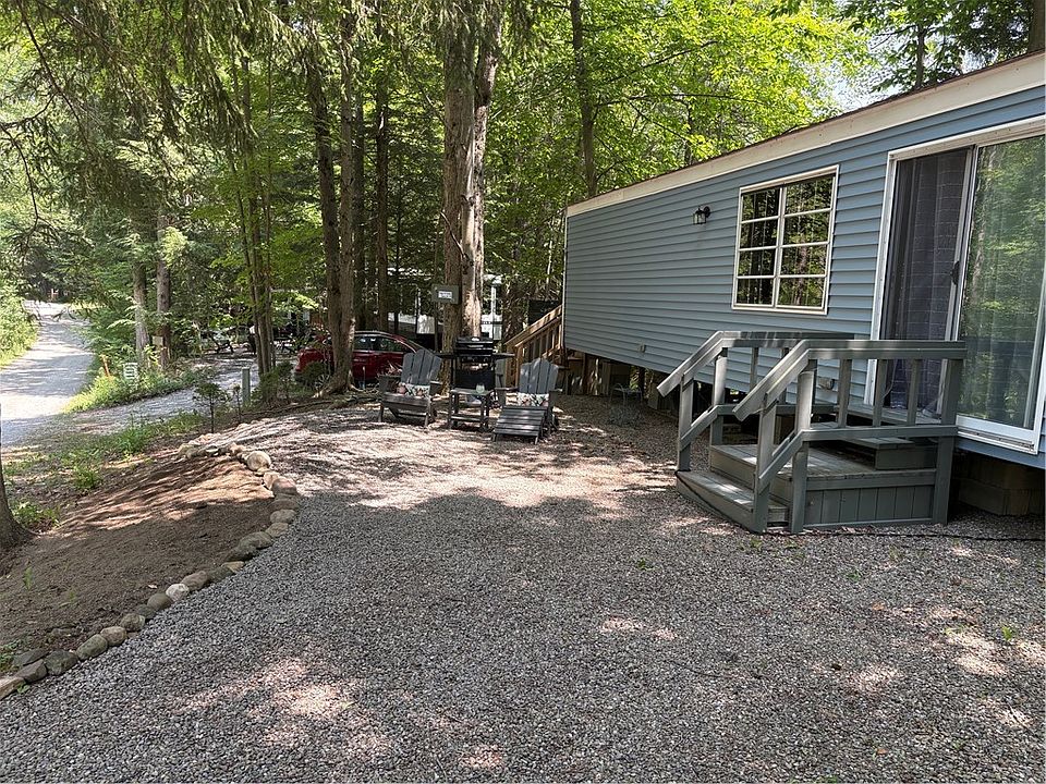 1st image of 5124 Pleasant Valley Rd #71