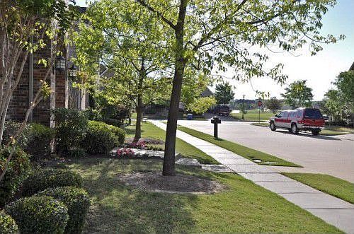 2nd image of 3664 Roosevelt Dr