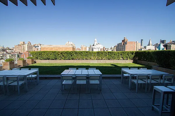 Sold by Corcoran | media 18