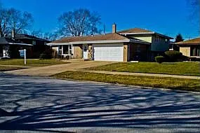 16924 Kimbark Ave #3 photo 1