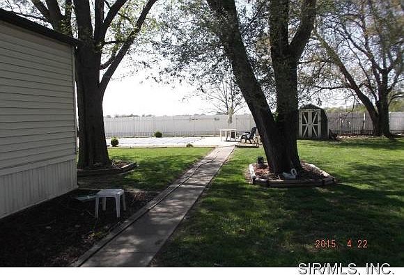 2nd image of 5041 Lewis St
