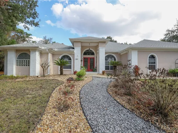 5 Blue Beech Ct, Homosassa, FL 34446