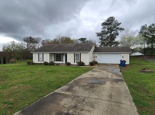 500 Channing Dr, Albertville, AL 35951