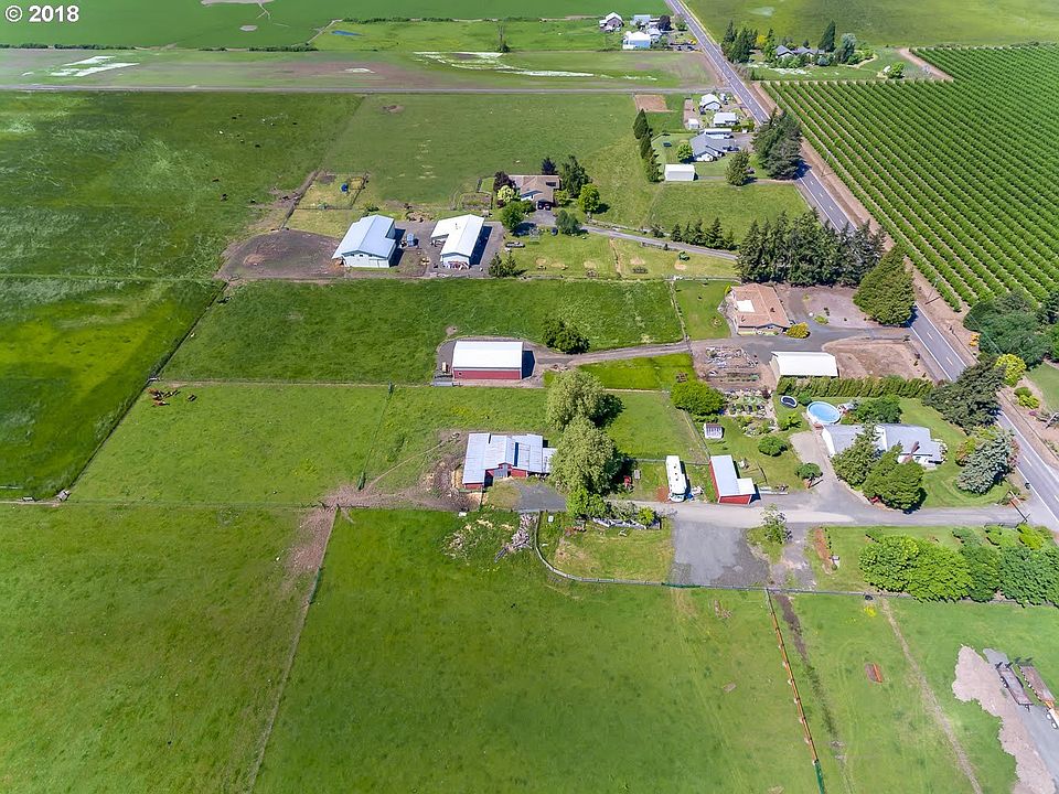 1st image of 93530 Dorsey Ln