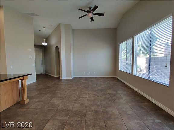5th image of 540 Moses Lake Ct