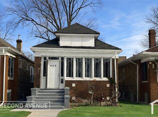 7555 S Prairie Ave, Chicago, IL 60619