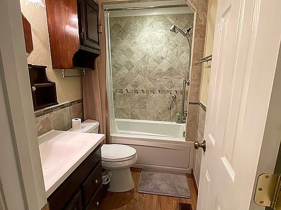Guest bath
