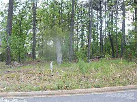 3rd image of 2 Deauville Cir