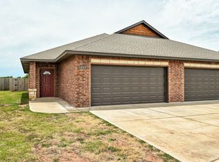 1867 Cypress Ln #1867, El Reno, OK 73036