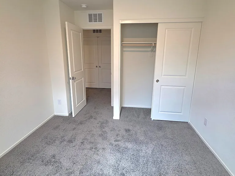 6108 Aster Garden St — Photo 16